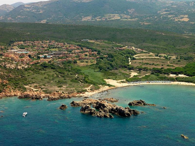Calarossa Sardinia Apartments Isola Rossa Luaran gambar