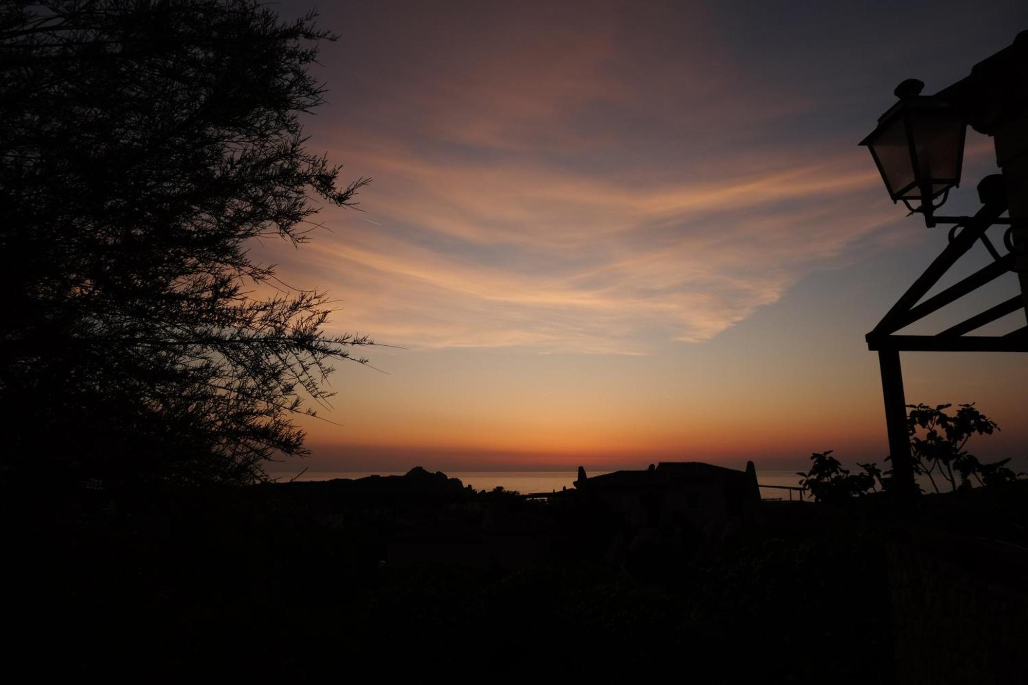 Calarossa Sardinia Apartments Isola Rossa Luaran gambar