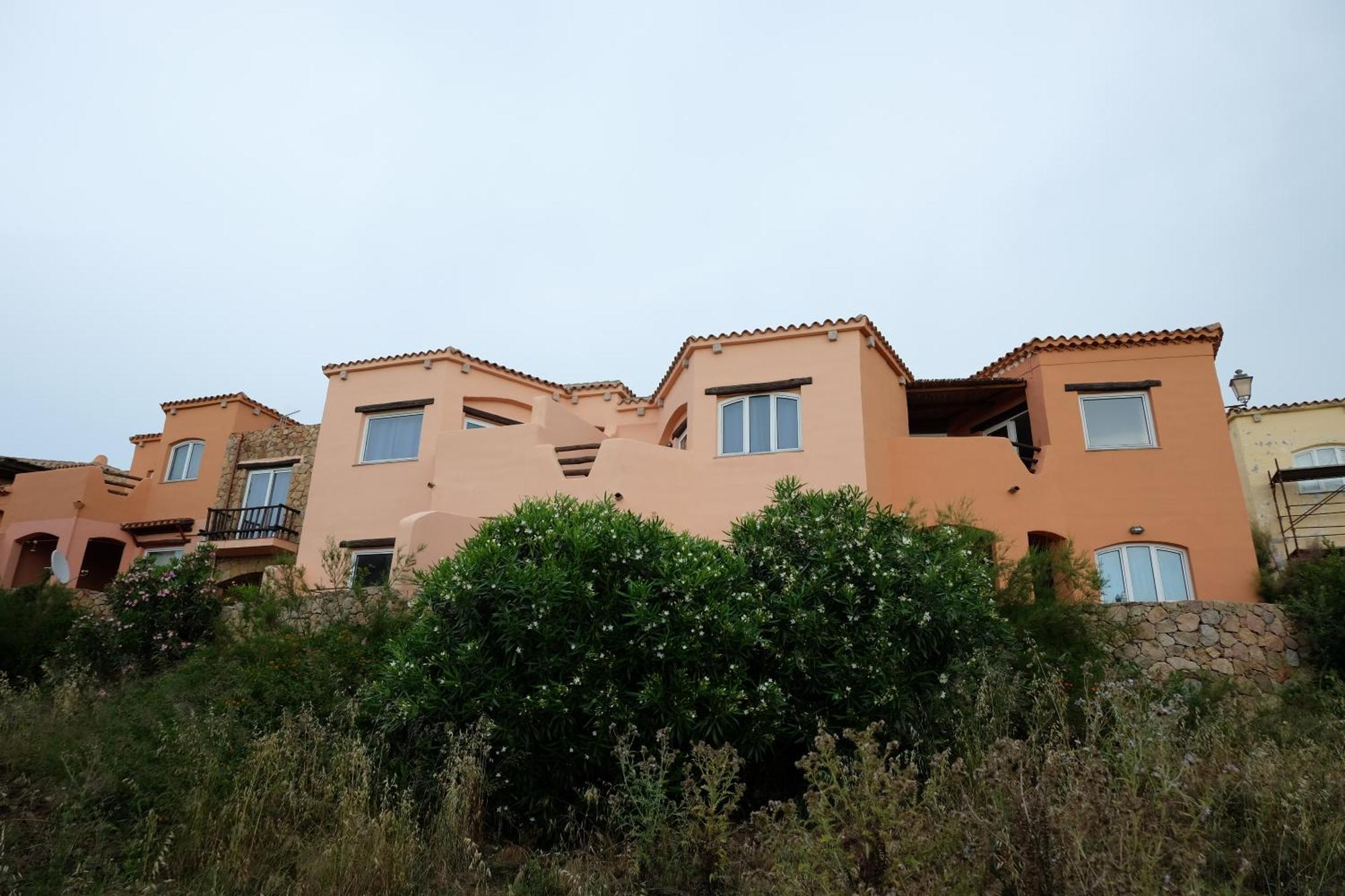Calarossa Sardinia Apartments Isola Rossa Luaran gambar