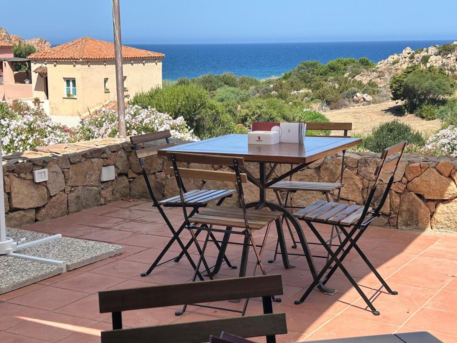 Calarossa Sardinia Apartments Isola Rossa Luaran gambar